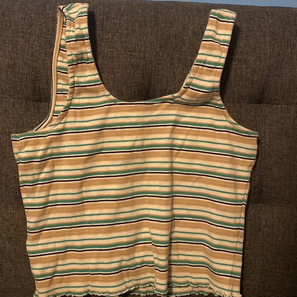 Rue 21 crop top